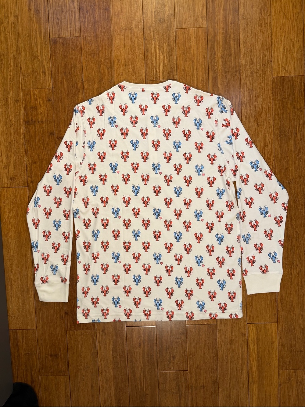 Roller Rabbit Men’s Lobster Pajama Set - Picture 5 of 9